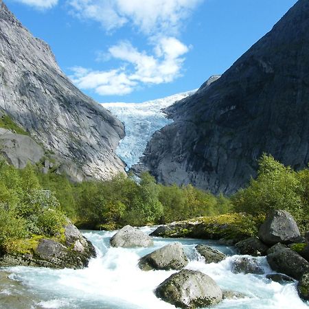 Briksdalsbre Fjellstove Hotel Kültér fotó